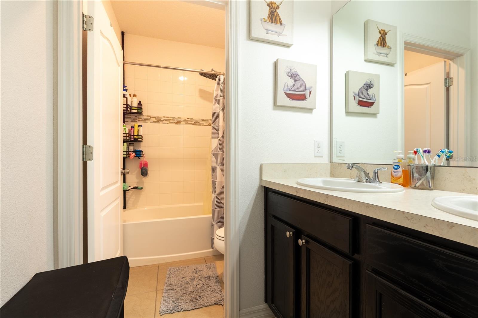 CYPRESS OAKS PH II - Residential Lease