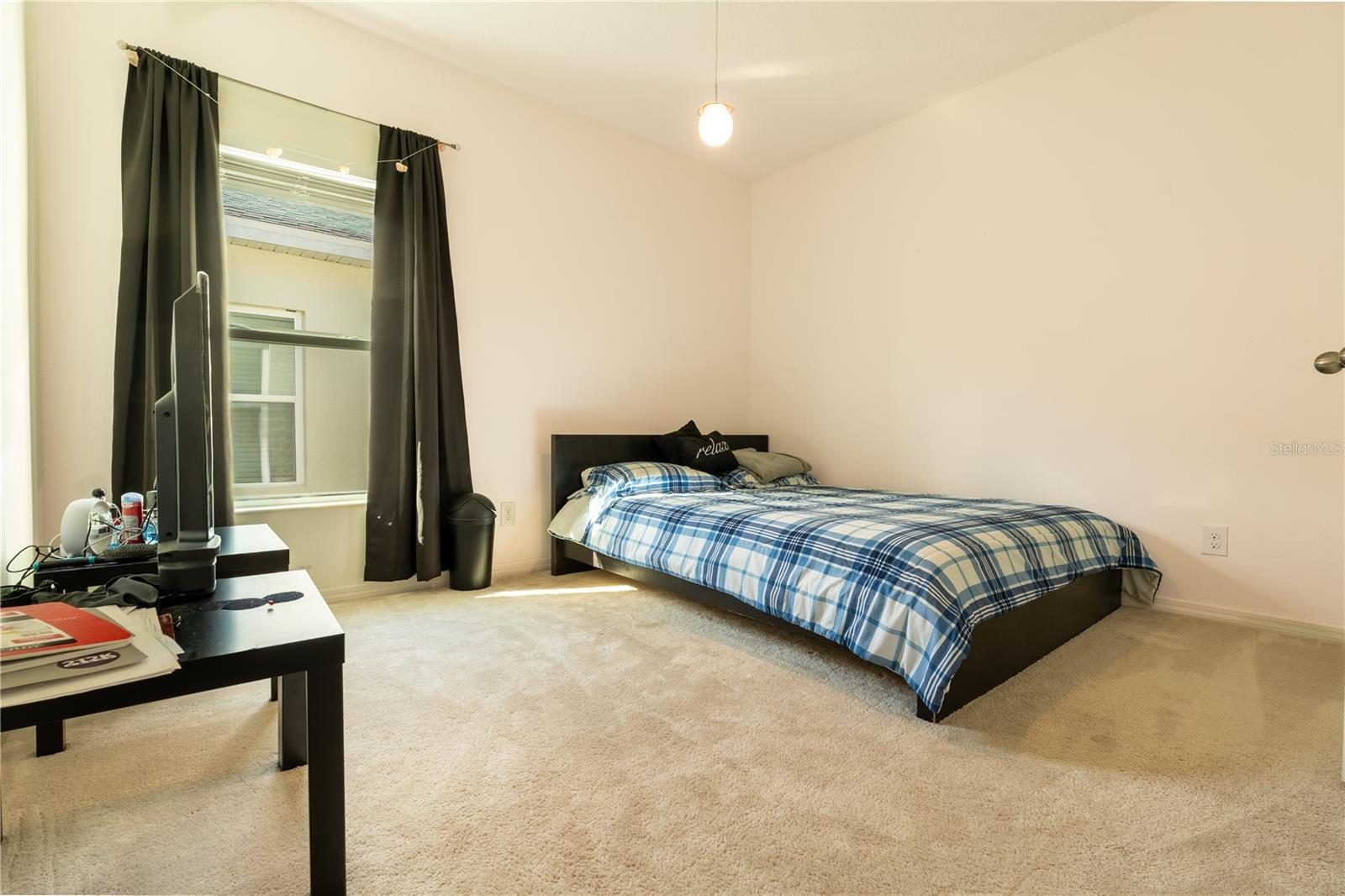 CYPRESS OAKS PH II - Residential Lease