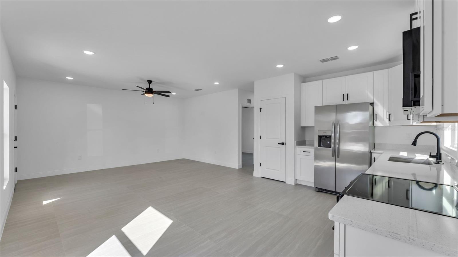 LINCOLN SUB - Residential