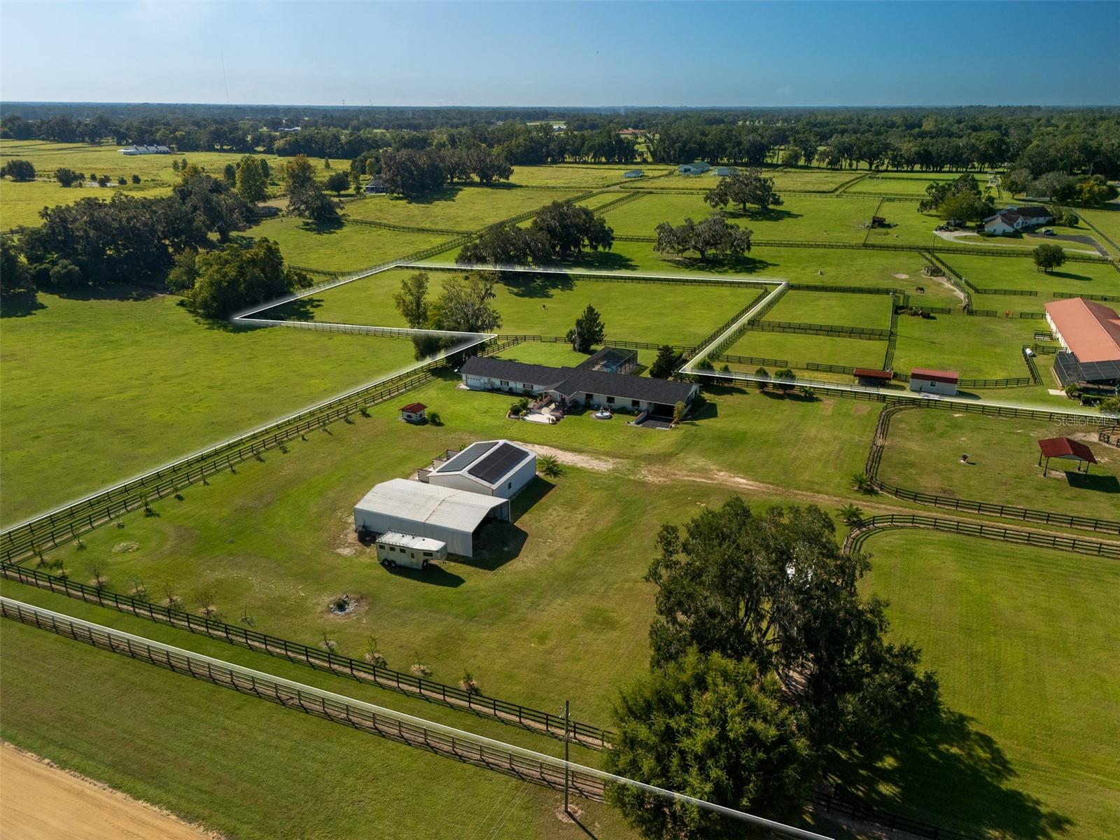 CARDINAL HILL COMPLEX - Residential