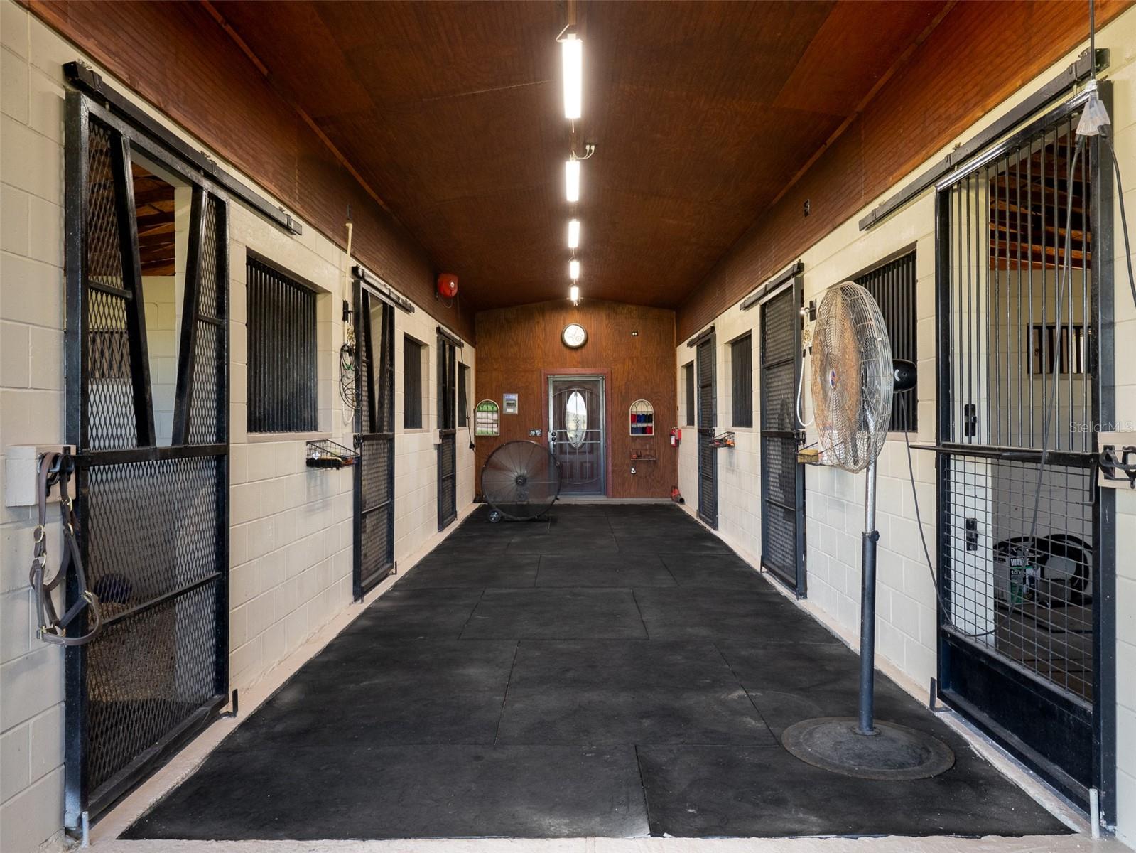 CARDINAL HILL COMPLEX - Residential