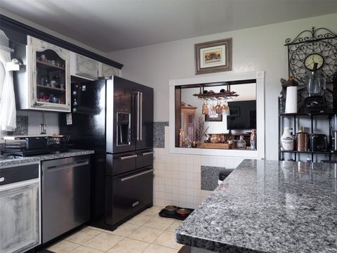 Tiny photo for 11403 N Magnolia Avenue, Ocala, FL 34475 (MLS # OM710261)