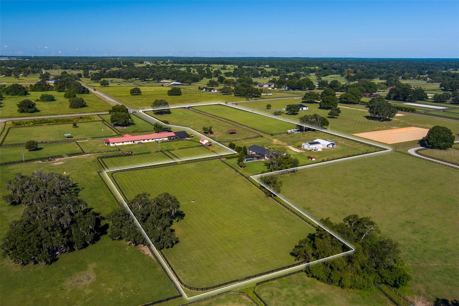 CARDINAL HILL COMPLEX - Residential
