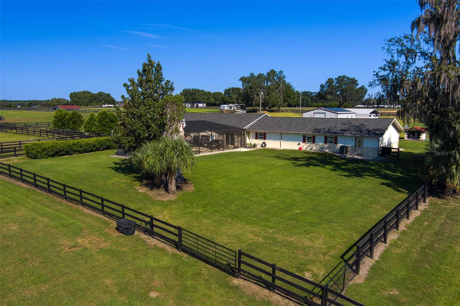 CARDINAL HILL COMPLEX - Residential