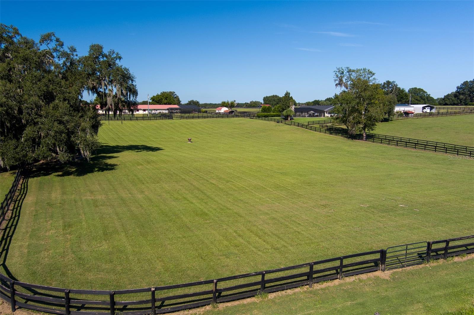 CARDINAL HILL COMPLEX - Residential