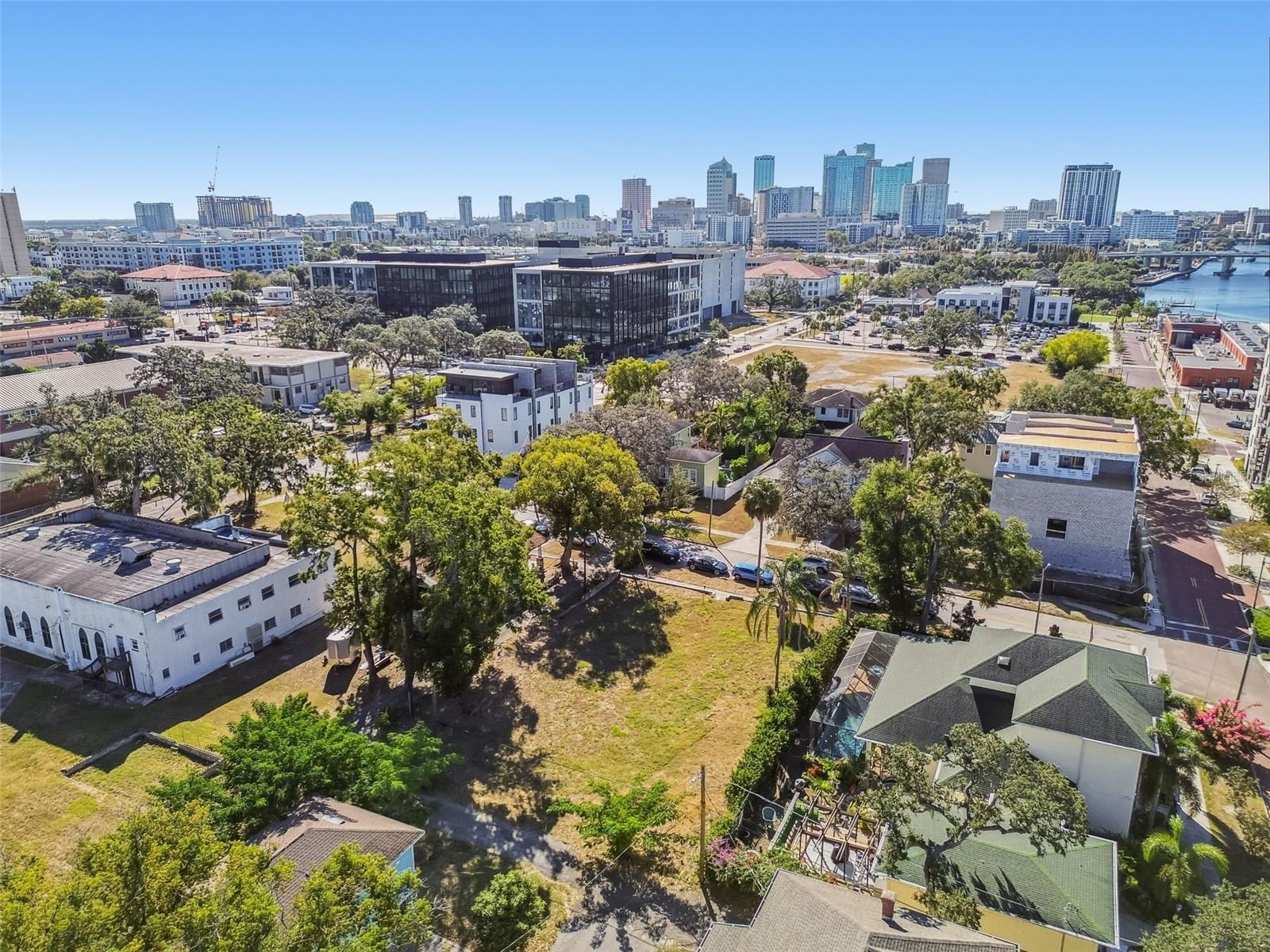 MUNRO AND MC INTOSH'S ADDITION - Land