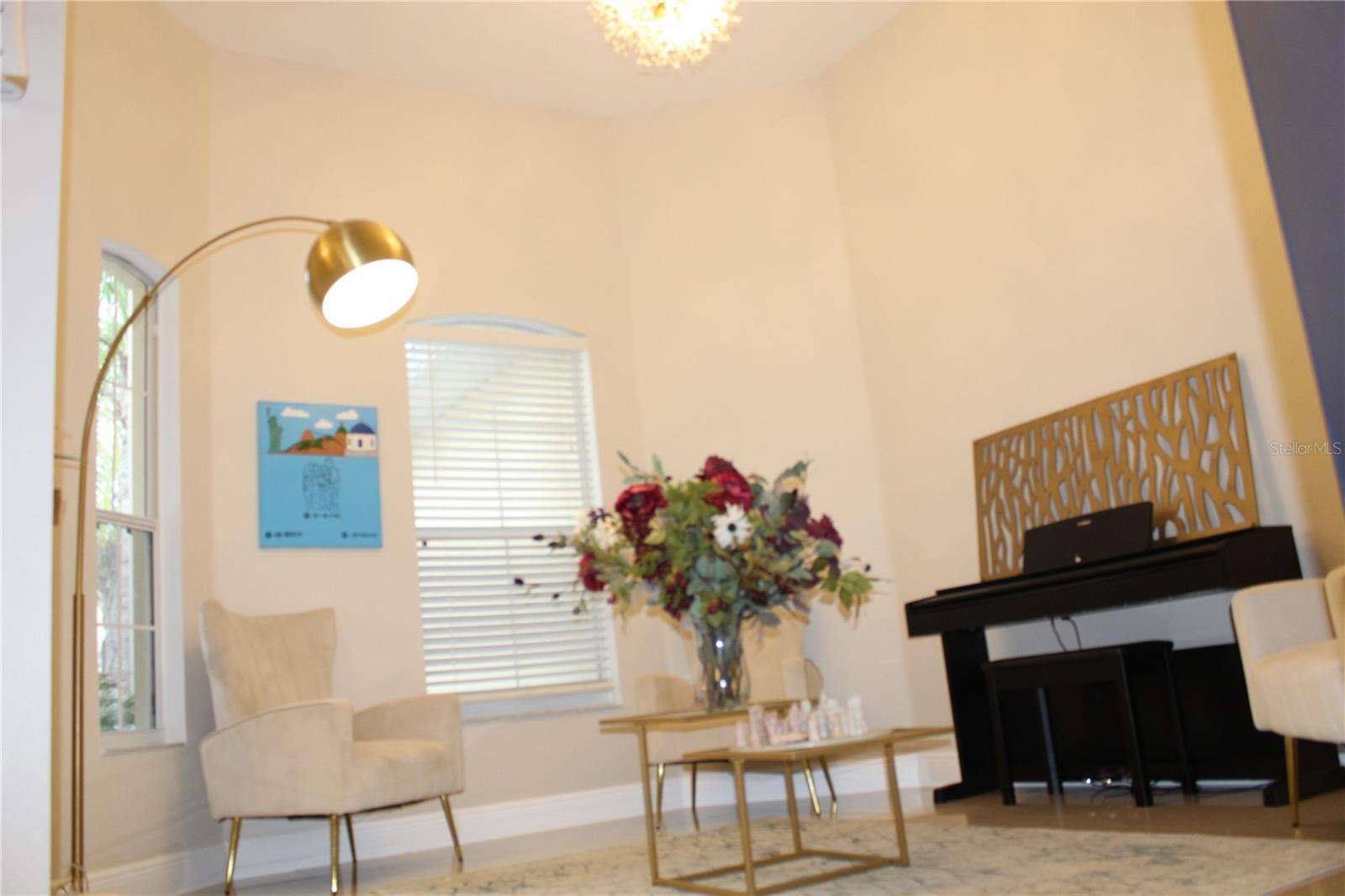 BELLALAGO PH 4P - Residential