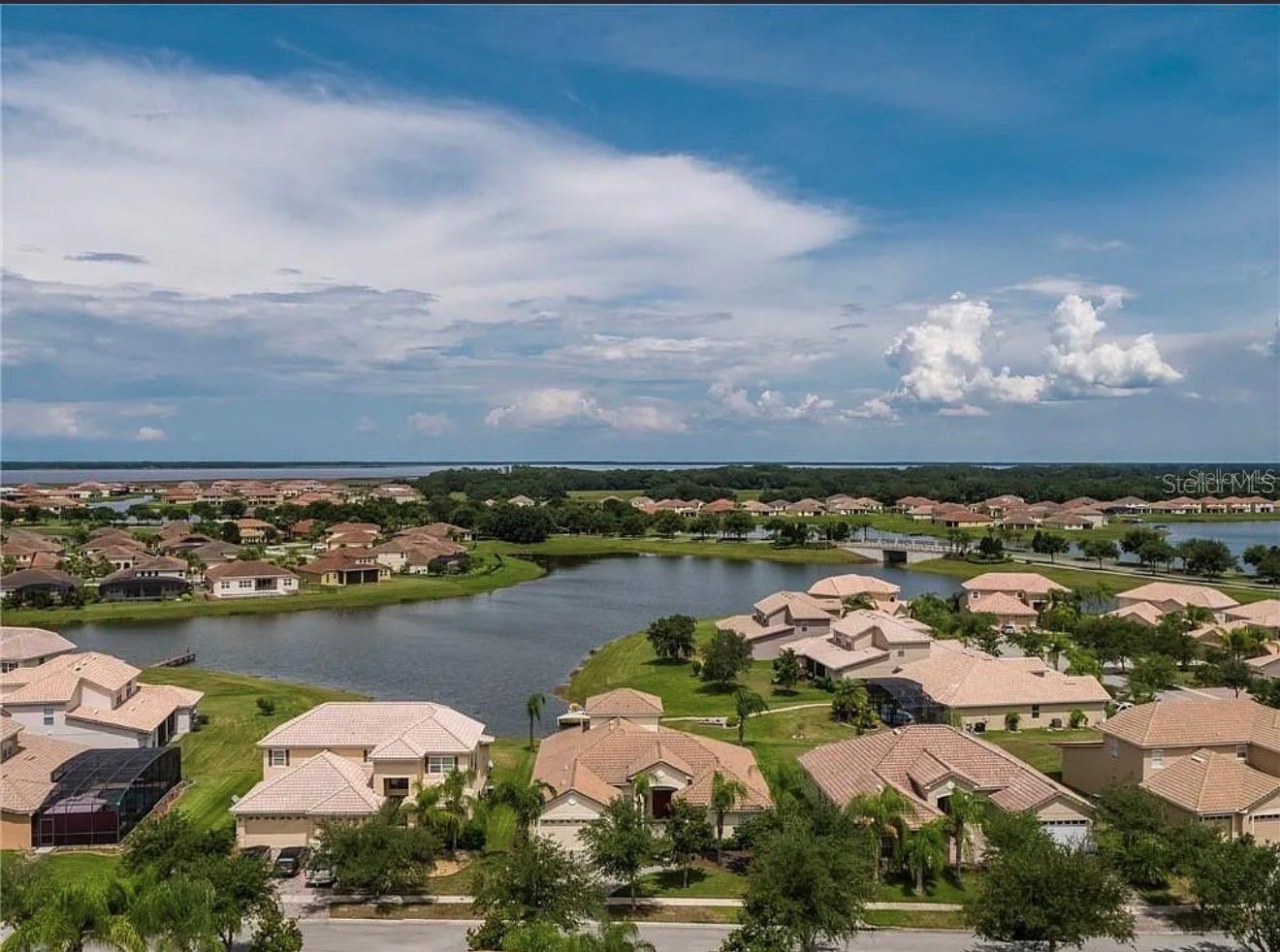 BELLALAGO PH 4P - Residential