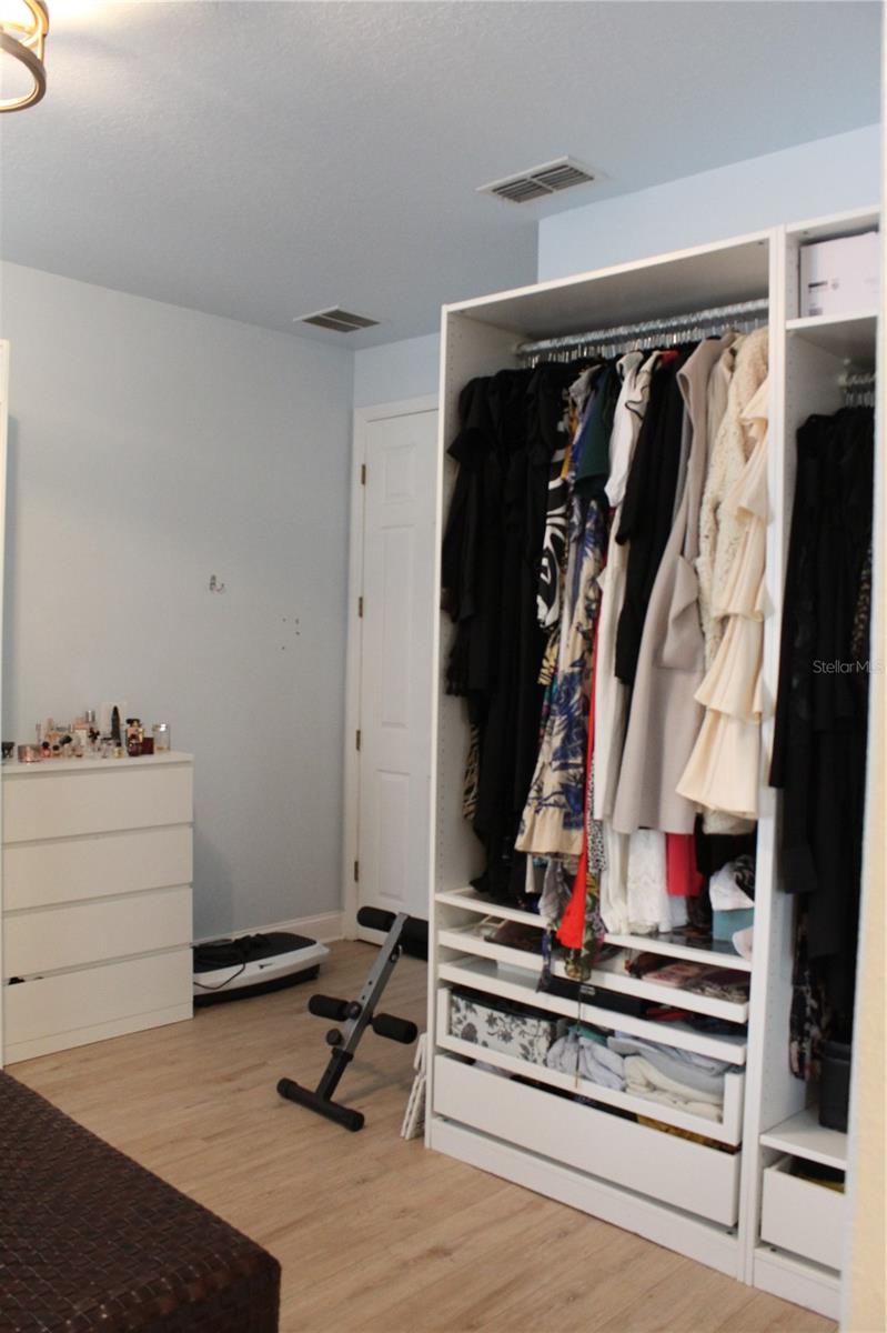 BELLALAGO PH 4P - Residential