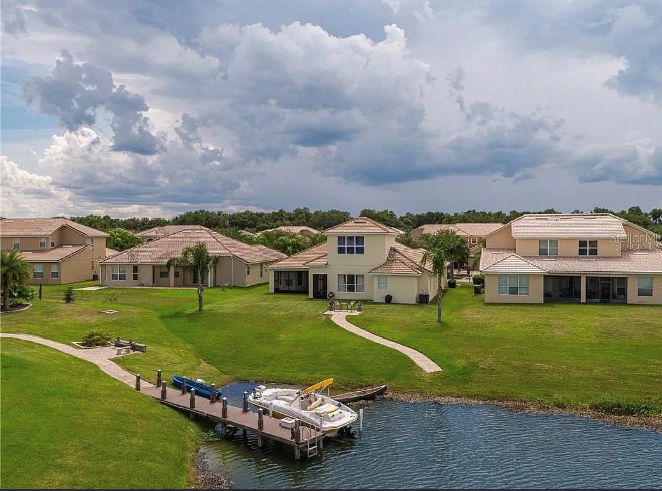 BELLALAGO PH 4P - Residential