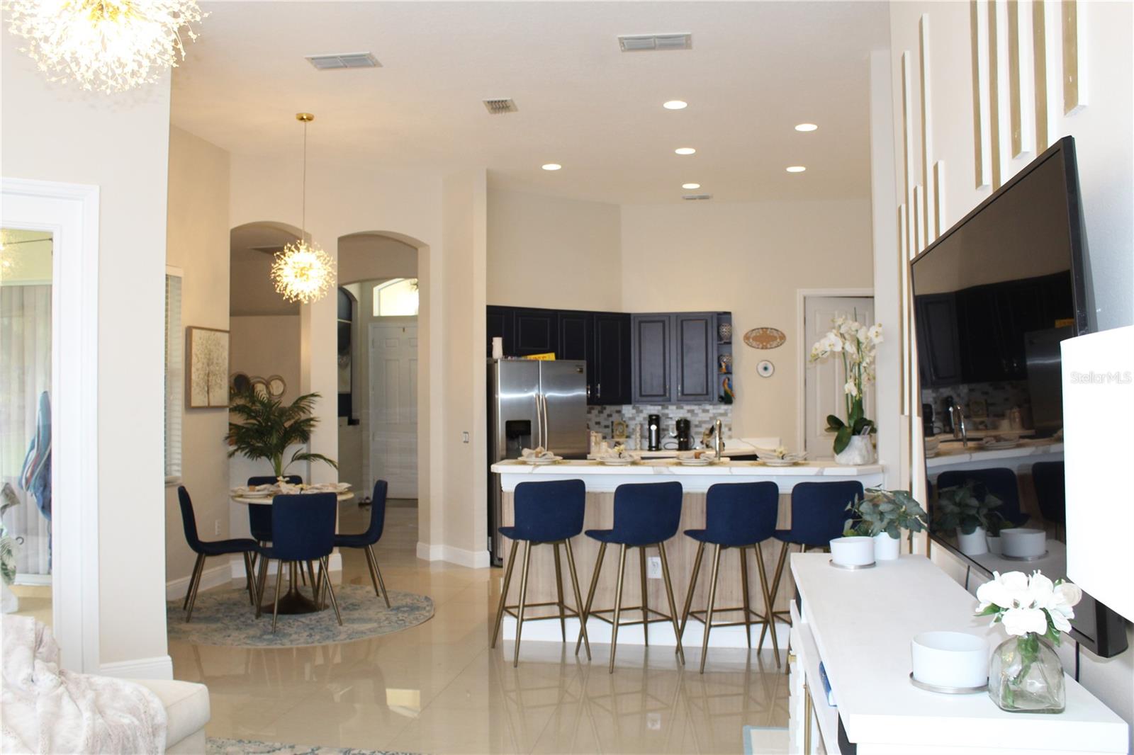 BELLALAGO PH 4P - Residential