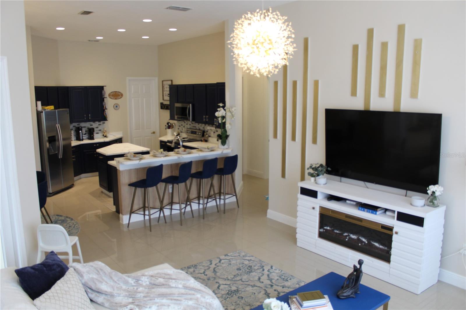 BELLALAGO PH 4P - Residential