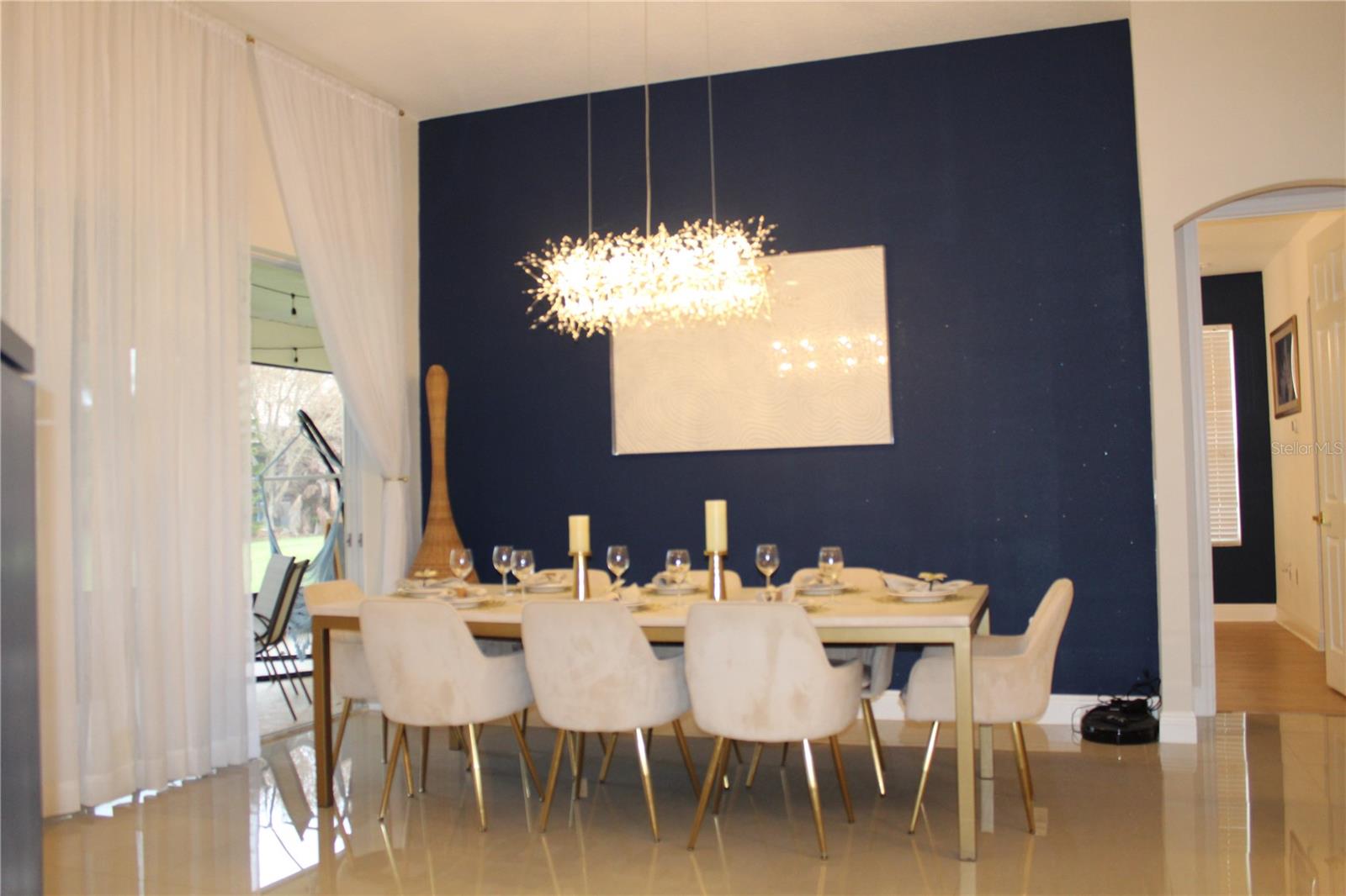 BELLALAGO PH 4P - Residential