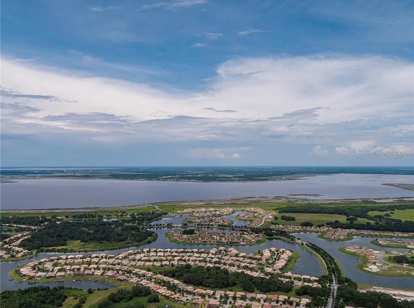 BELLALAGO PH 4P - Residential