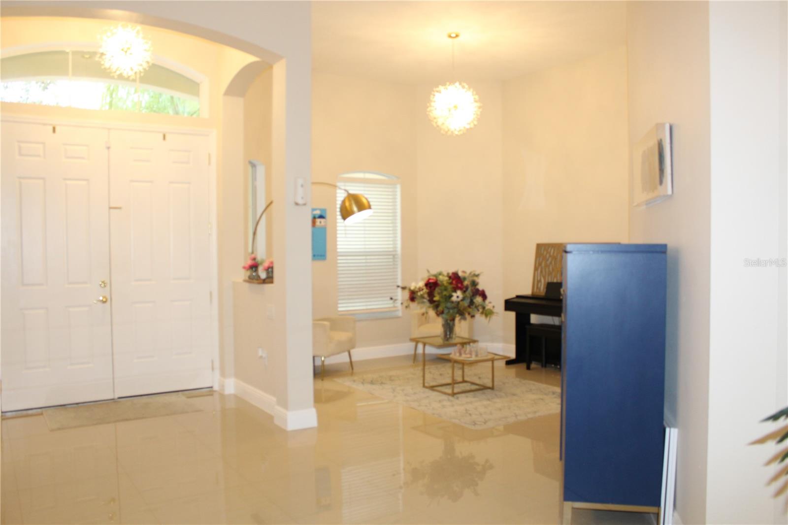 BELLALAGO PH 4P - Residential