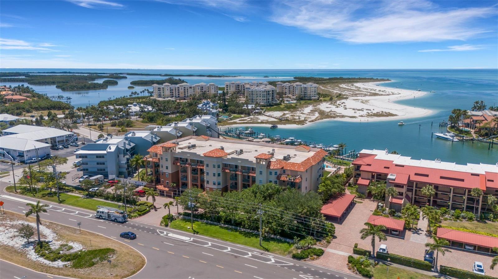 1090 PINELLAS BAYWAY S A5