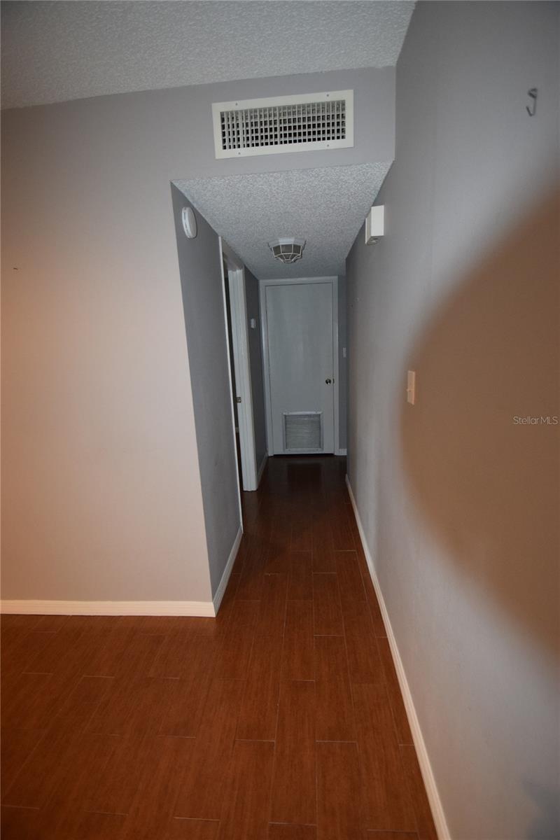 LAKE HUNTER HEIGHTS - Residential Lease