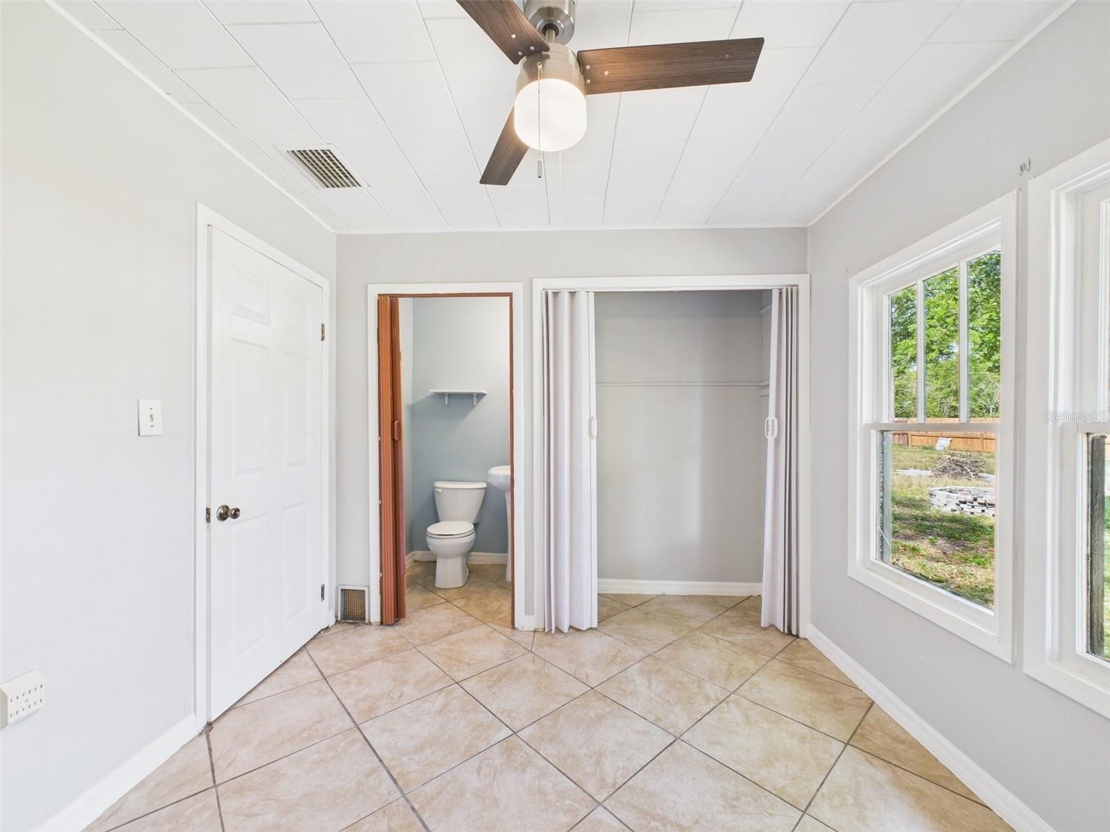 WAVERLY MANOR - Residential