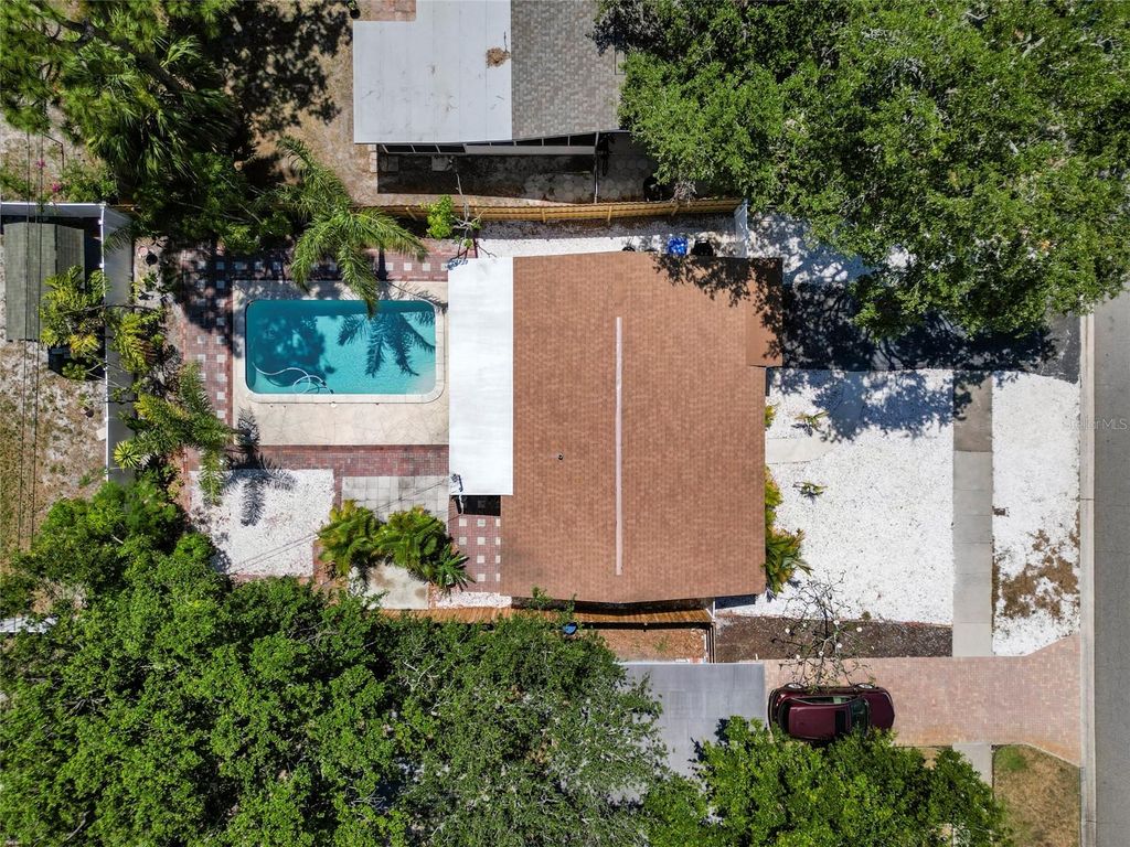 Photo of 8020 24th Ave N, St Petersburg, FL 33710 (MLS # TB8389080)