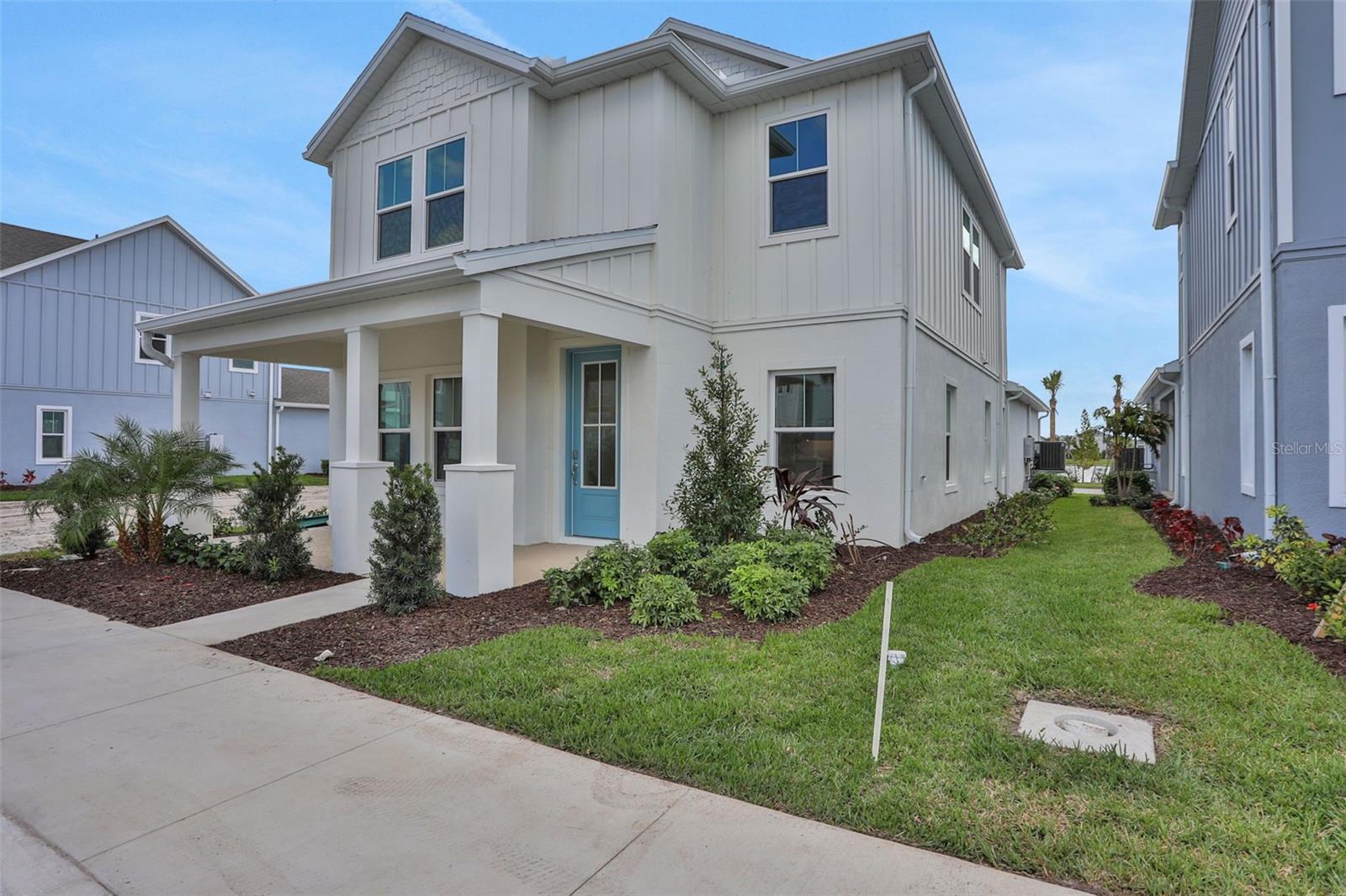 BUNGALOW WALK LAKEWOOD RANCH NEIGHBORHOOD - Residential