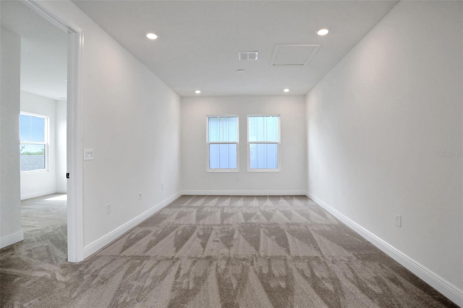 BUNGALOW WALK LAKEWOOD RANCH NEIGHBORHOOD - Residential