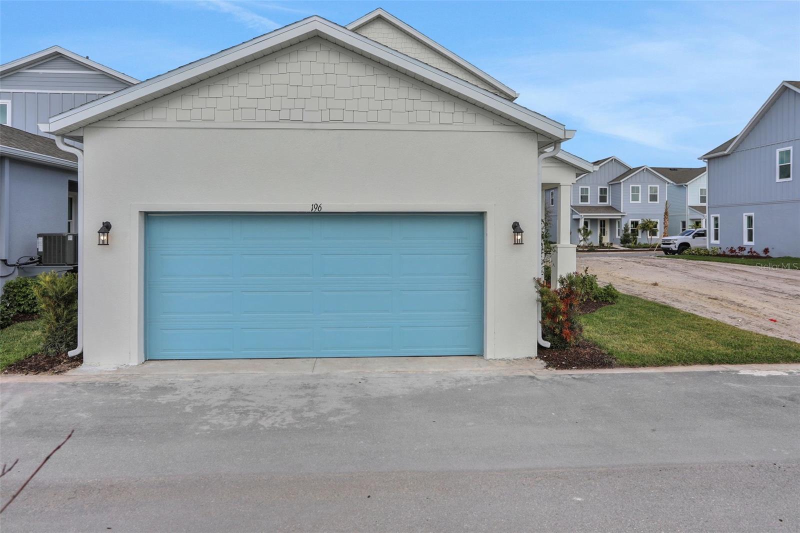 BUNGALOW WALK LAKEWOOD RANCH NEIGHBORHOOD - Residential