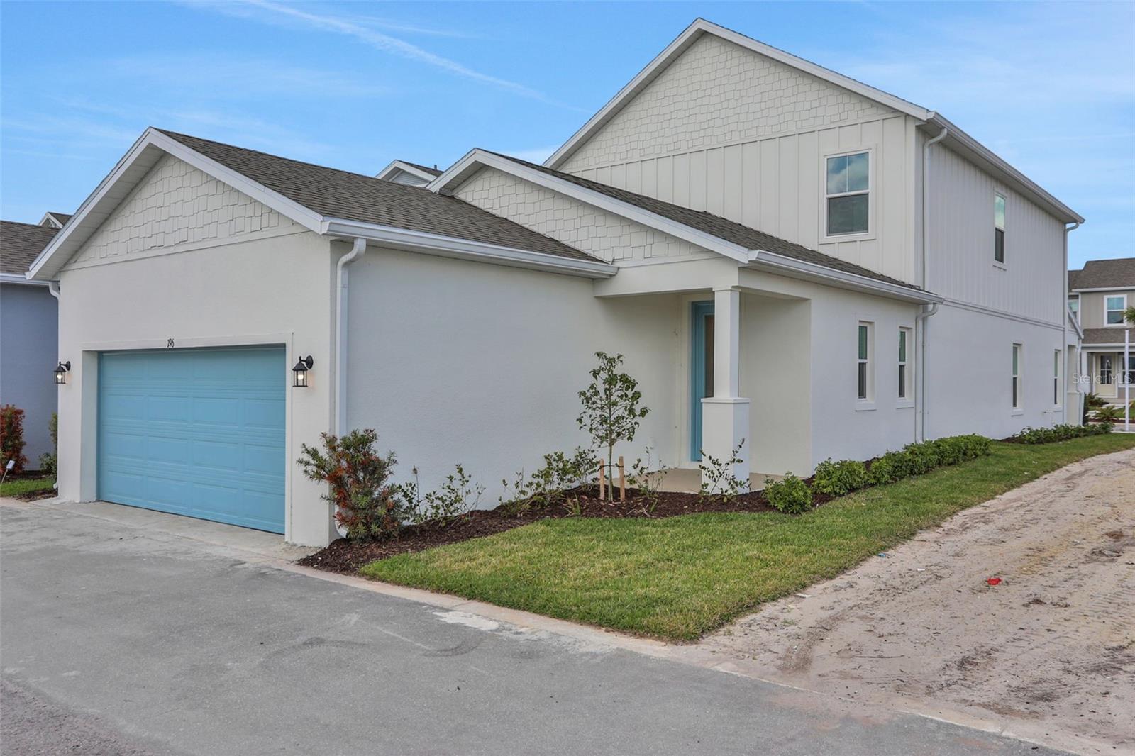 BUNGALOW WALK LAKEWOOD RANCH NEIGHBORHOOD - Residential