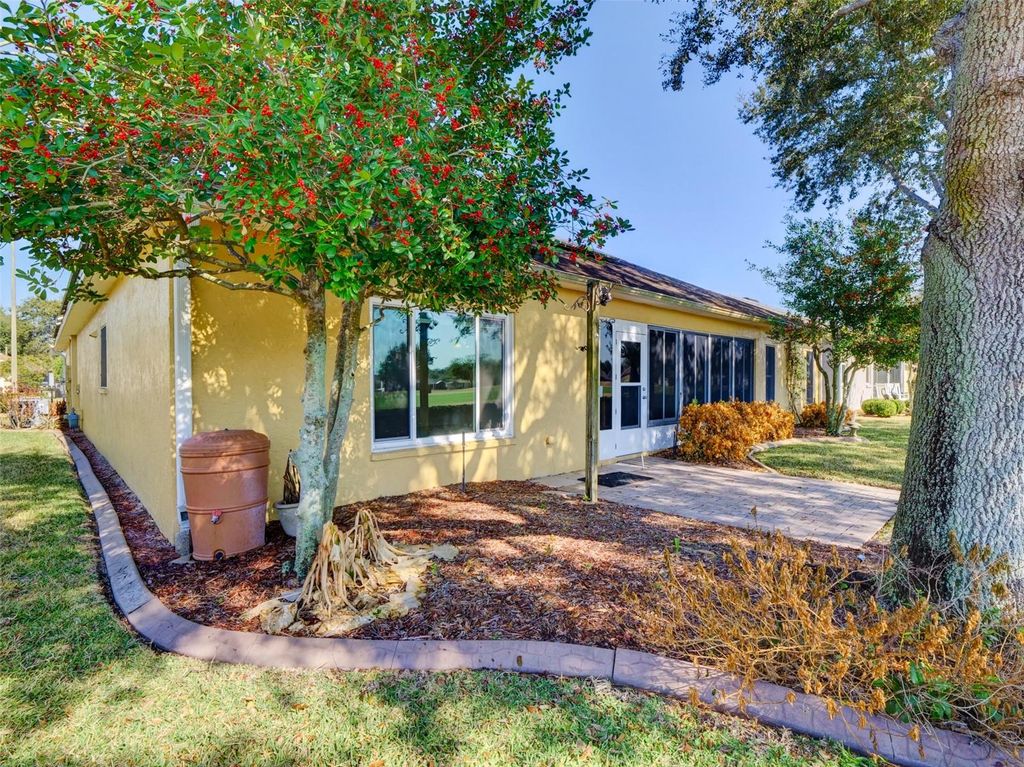 Photo of 26725 Augusta Springs Circle, Leesburg, FL 34748 (MLS # O6380963)