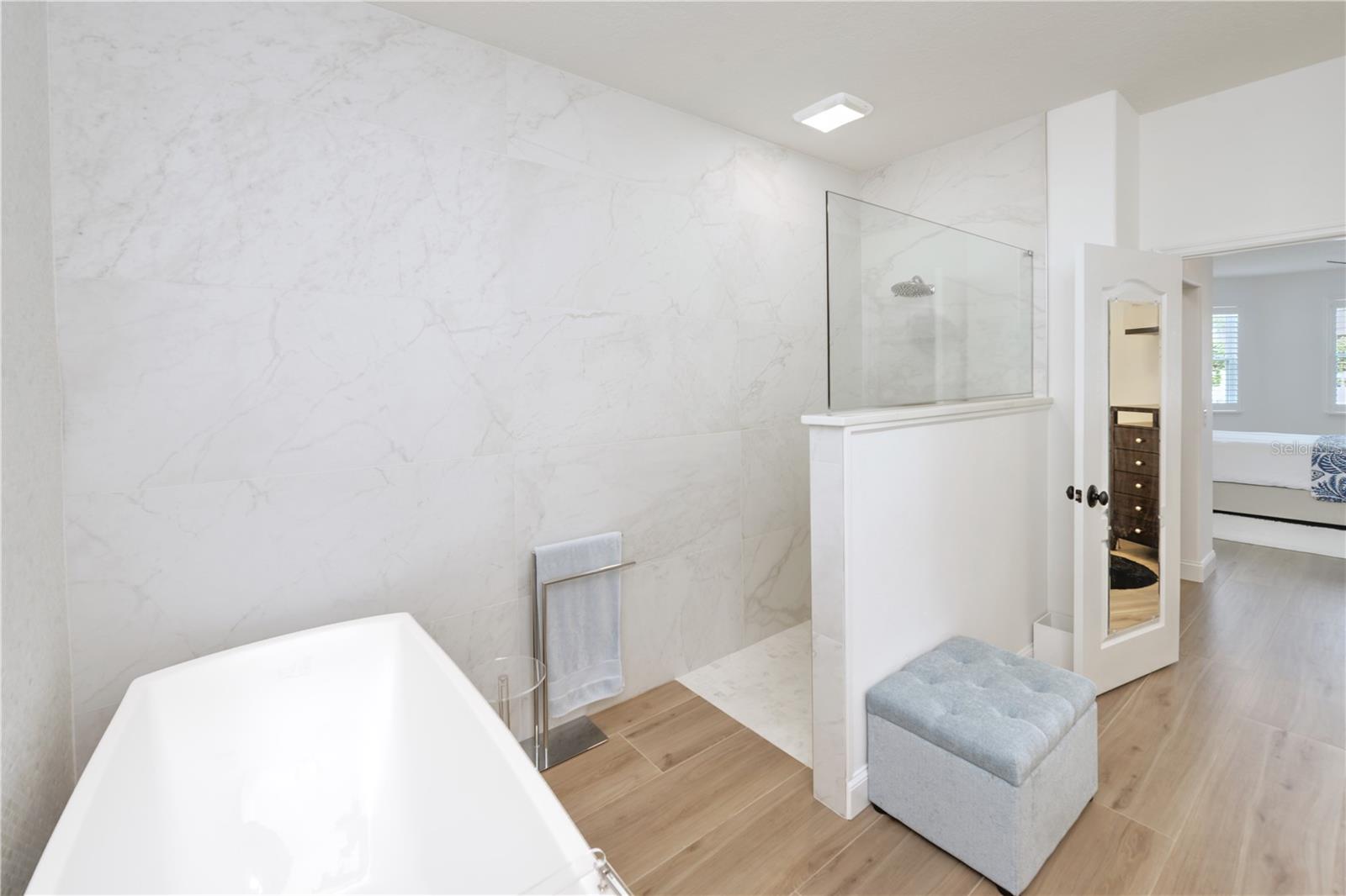 VENETIAN BAY PH 1B UNIT 02 - Residential