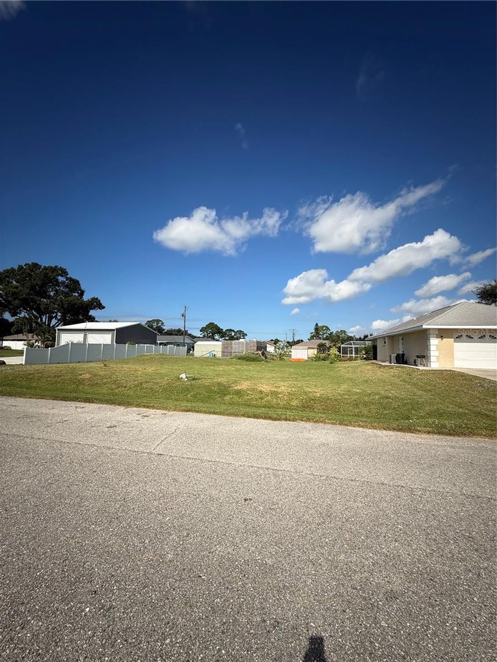 Photo of Unicorn Road, Venice, FL 34293 (MLS # N6141186)