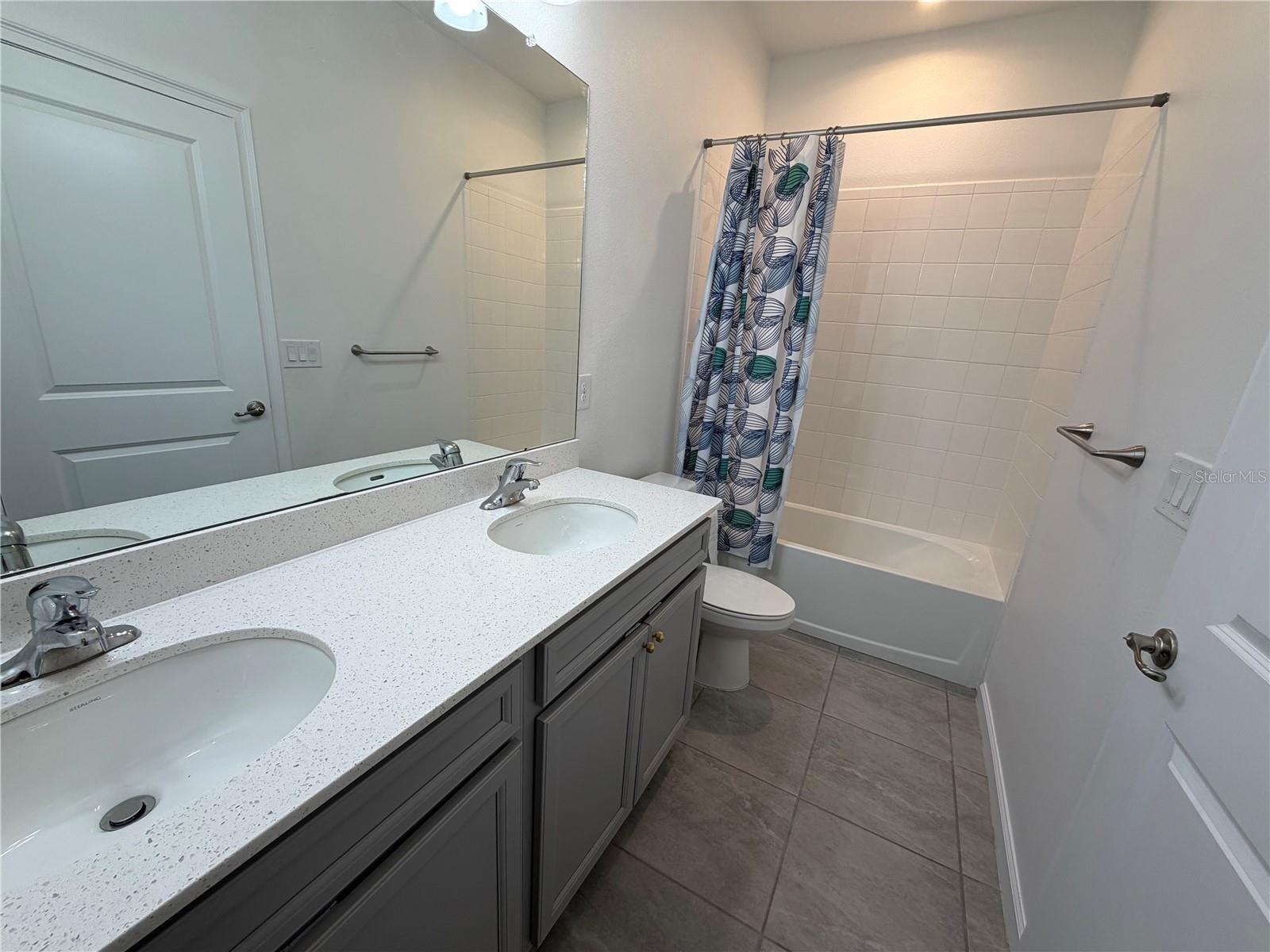 NORTH RIVER RANCH PH IB & ID EAST - Residential