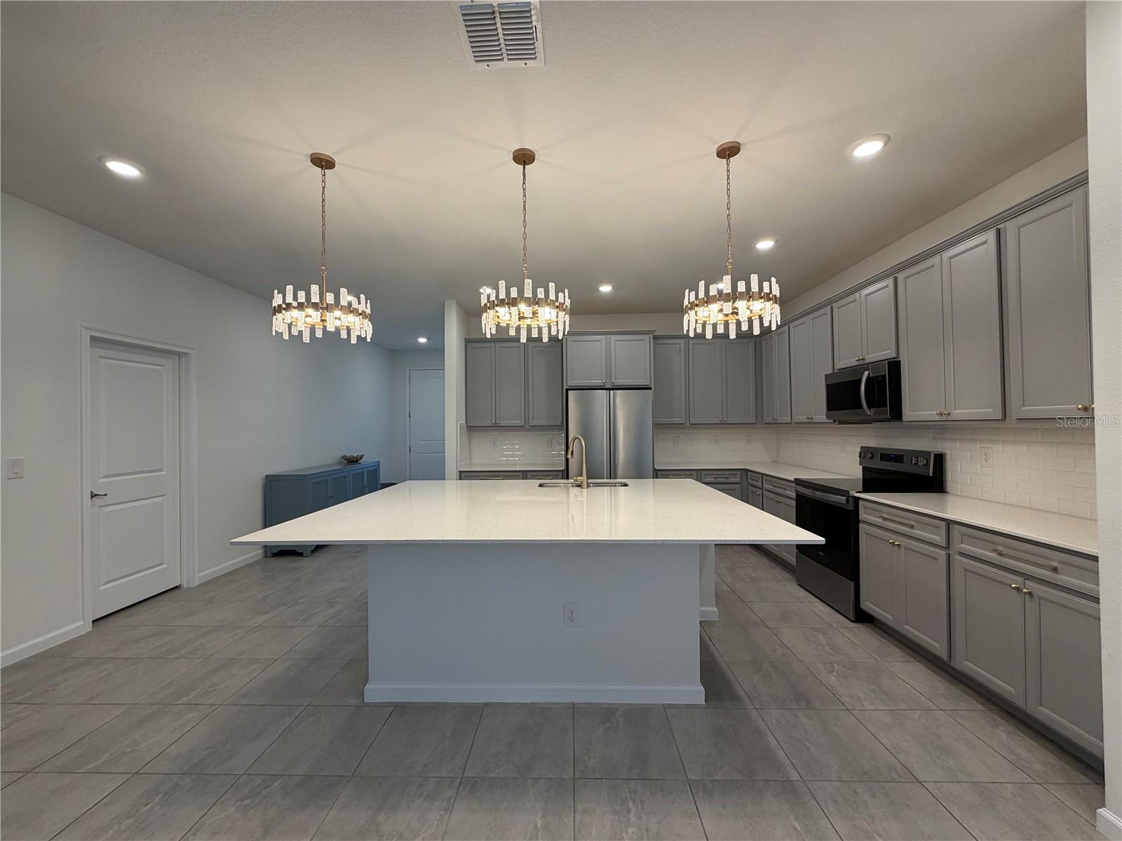 11710 LITTLE RIVER WAY