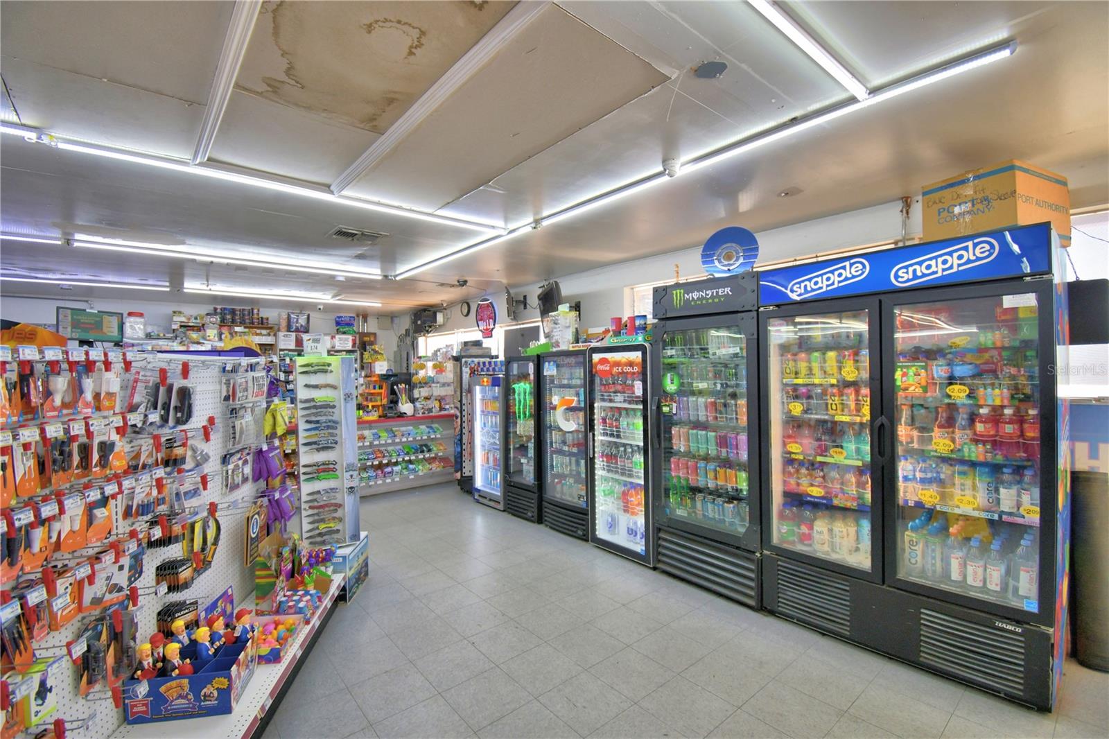 ACREAGE - Commercial Sale