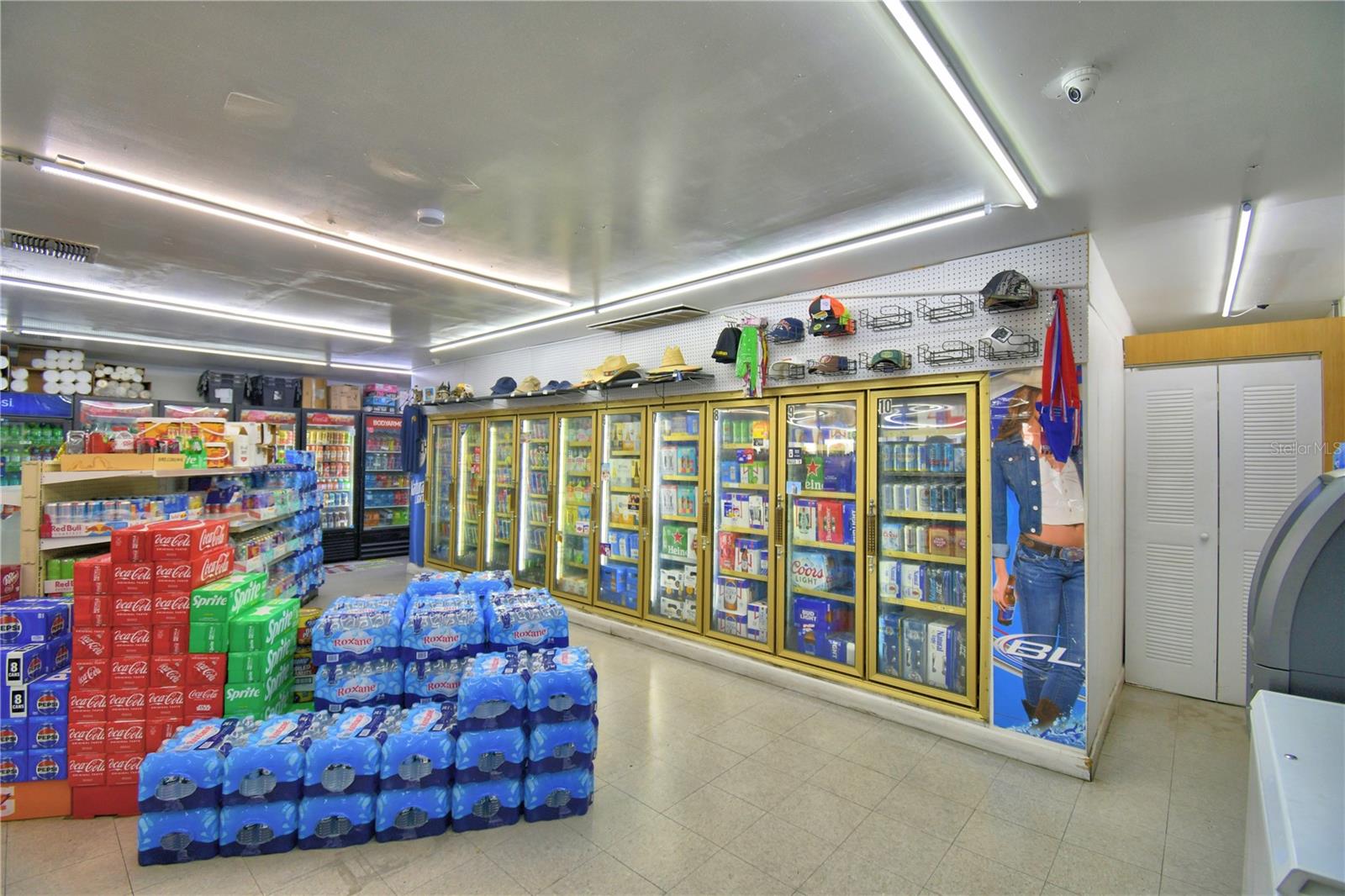 ACREAGE - Commercial Sale