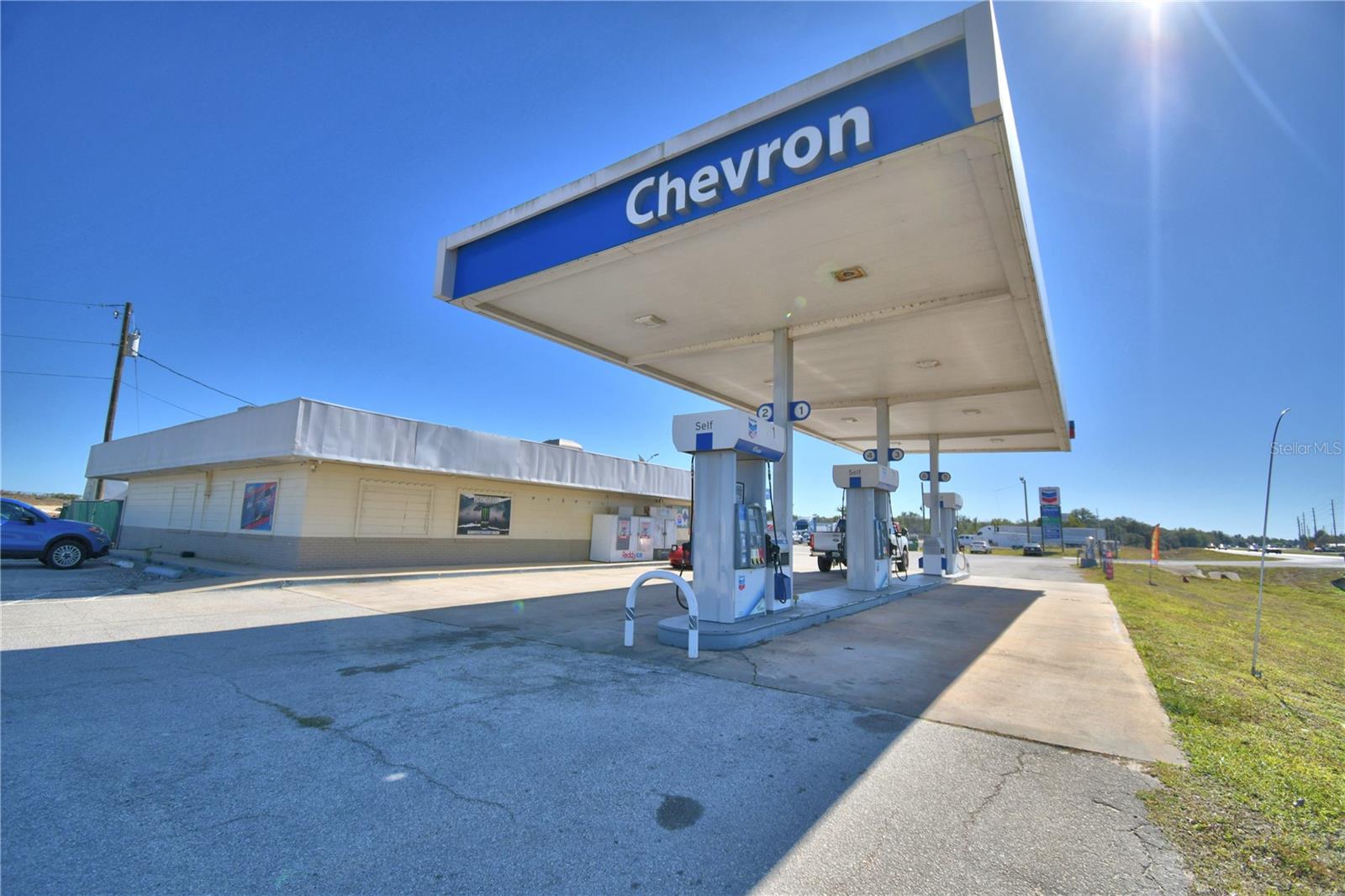 ACREAGE - Commercial Sale