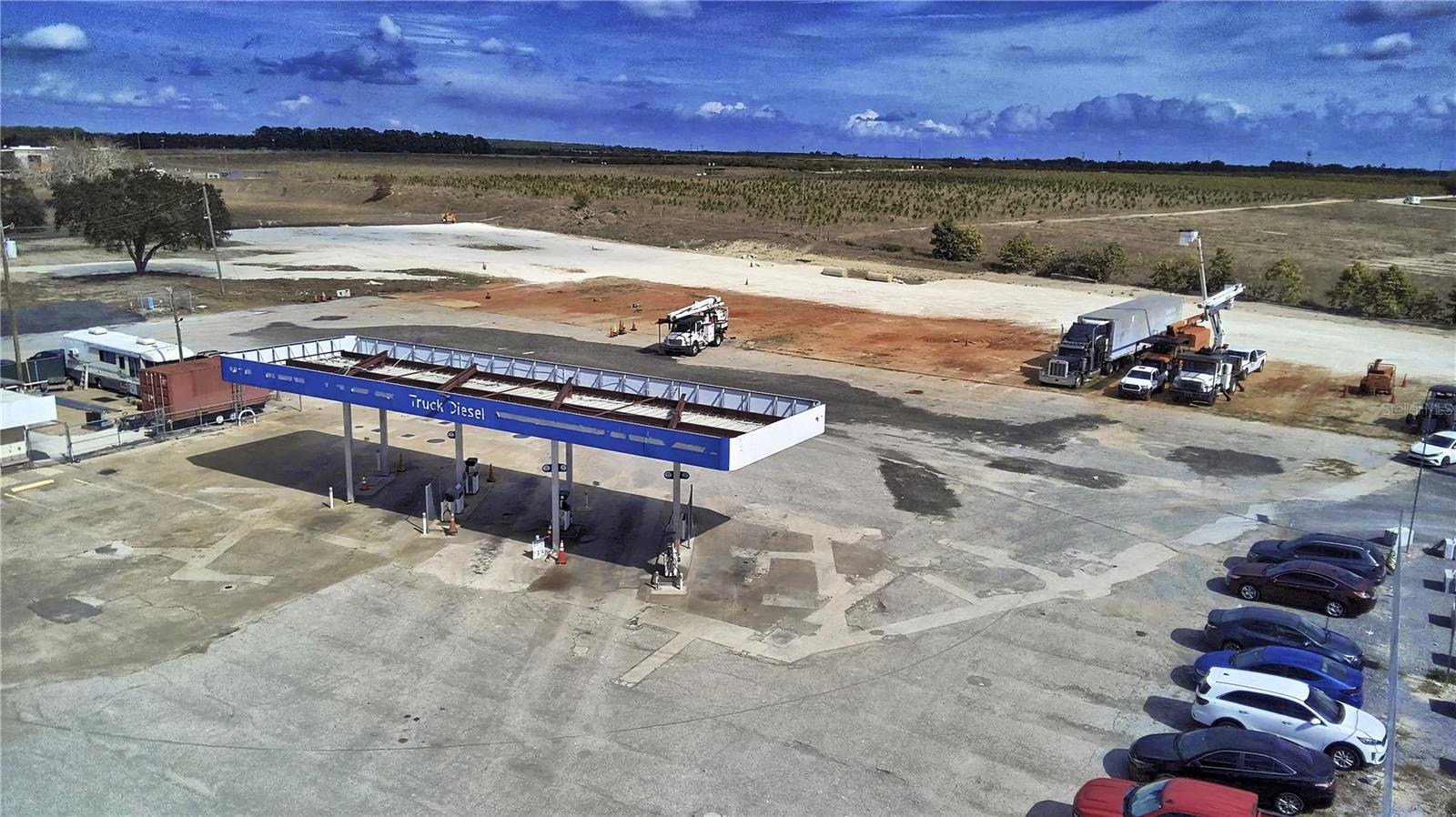 ACREAGE - Commercial Sale