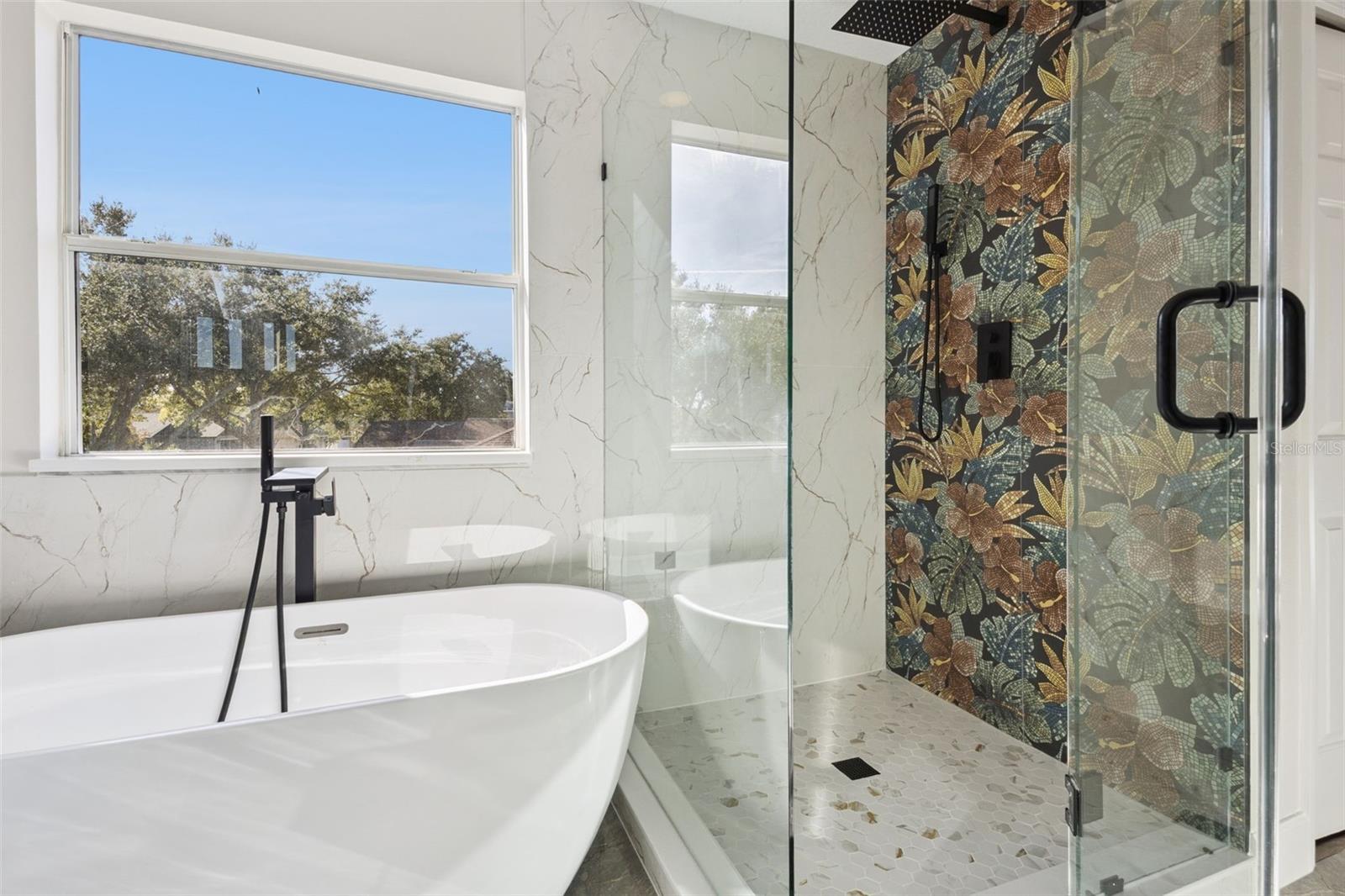 ISLAND POINTE SUB - Residential