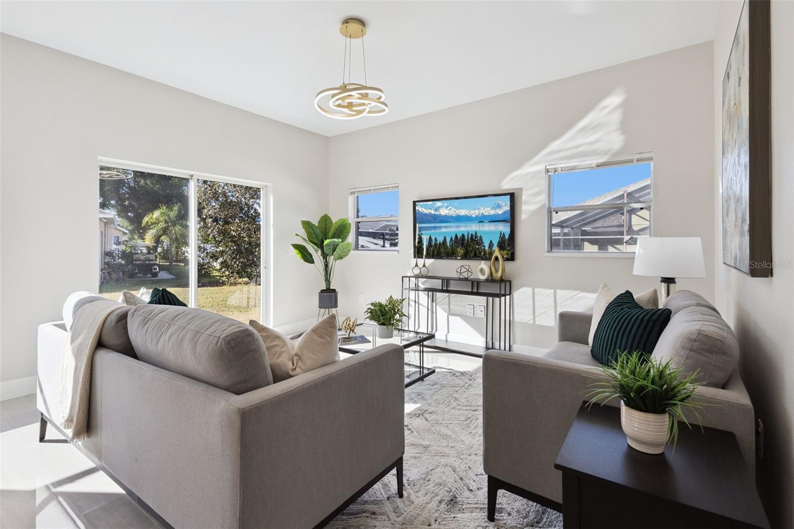 ISLAND POINTE SUB - Residential