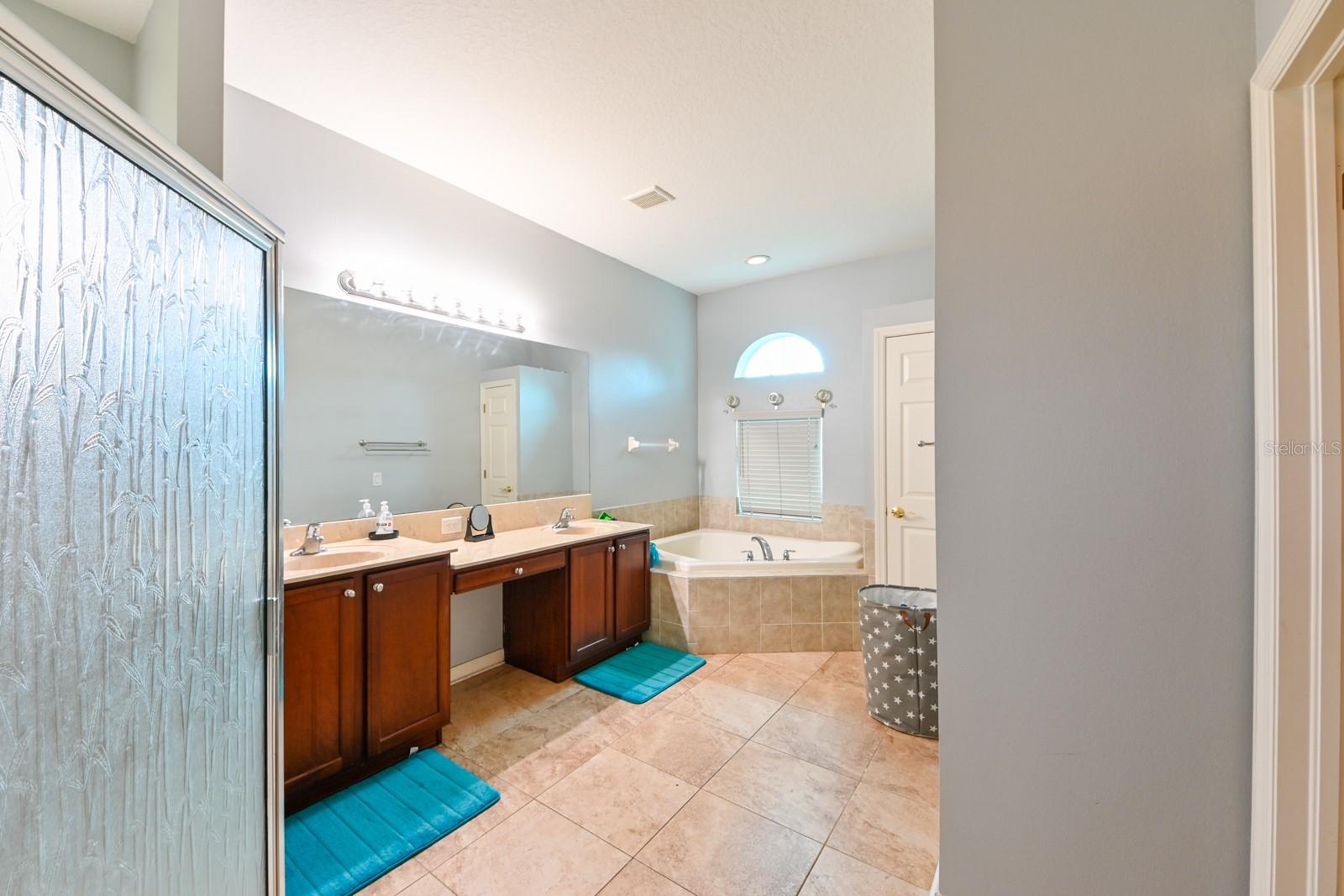 EASTON PARK PH 1 - Residential