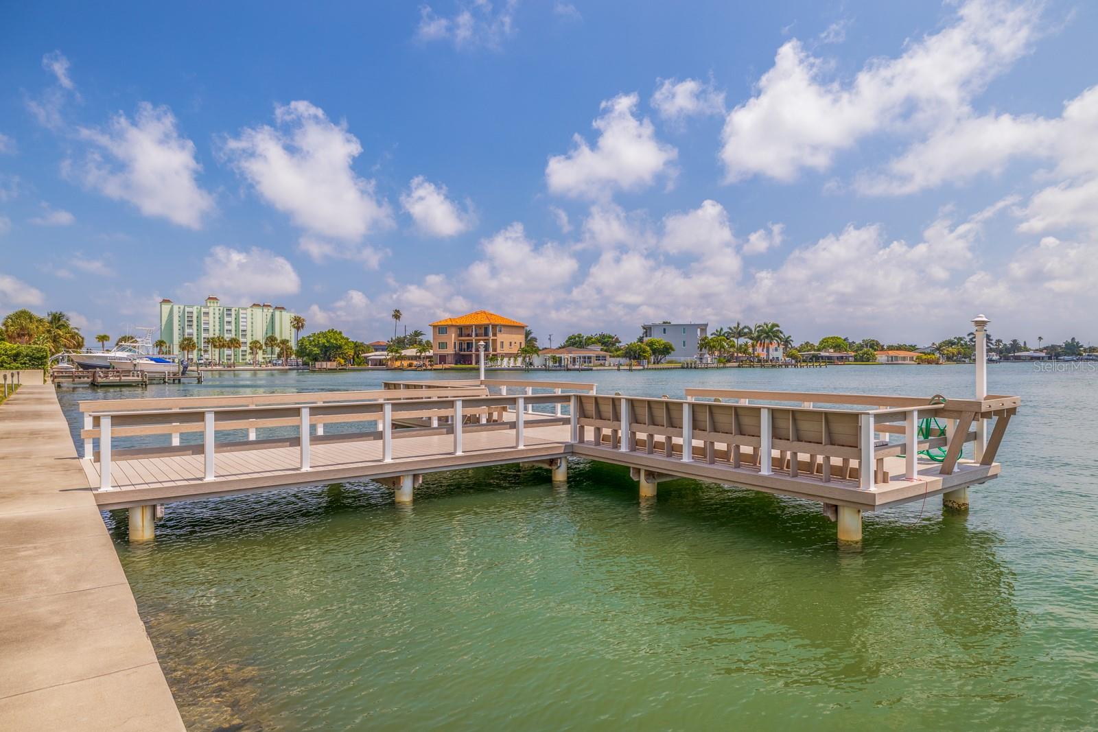 5575 GULF BOULEVARD 329