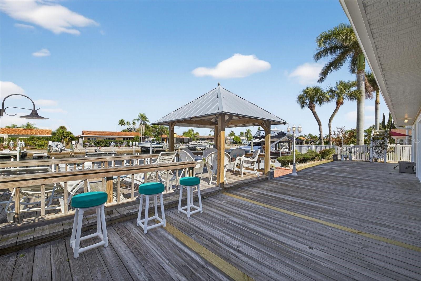 GULF HARBORS - Residential