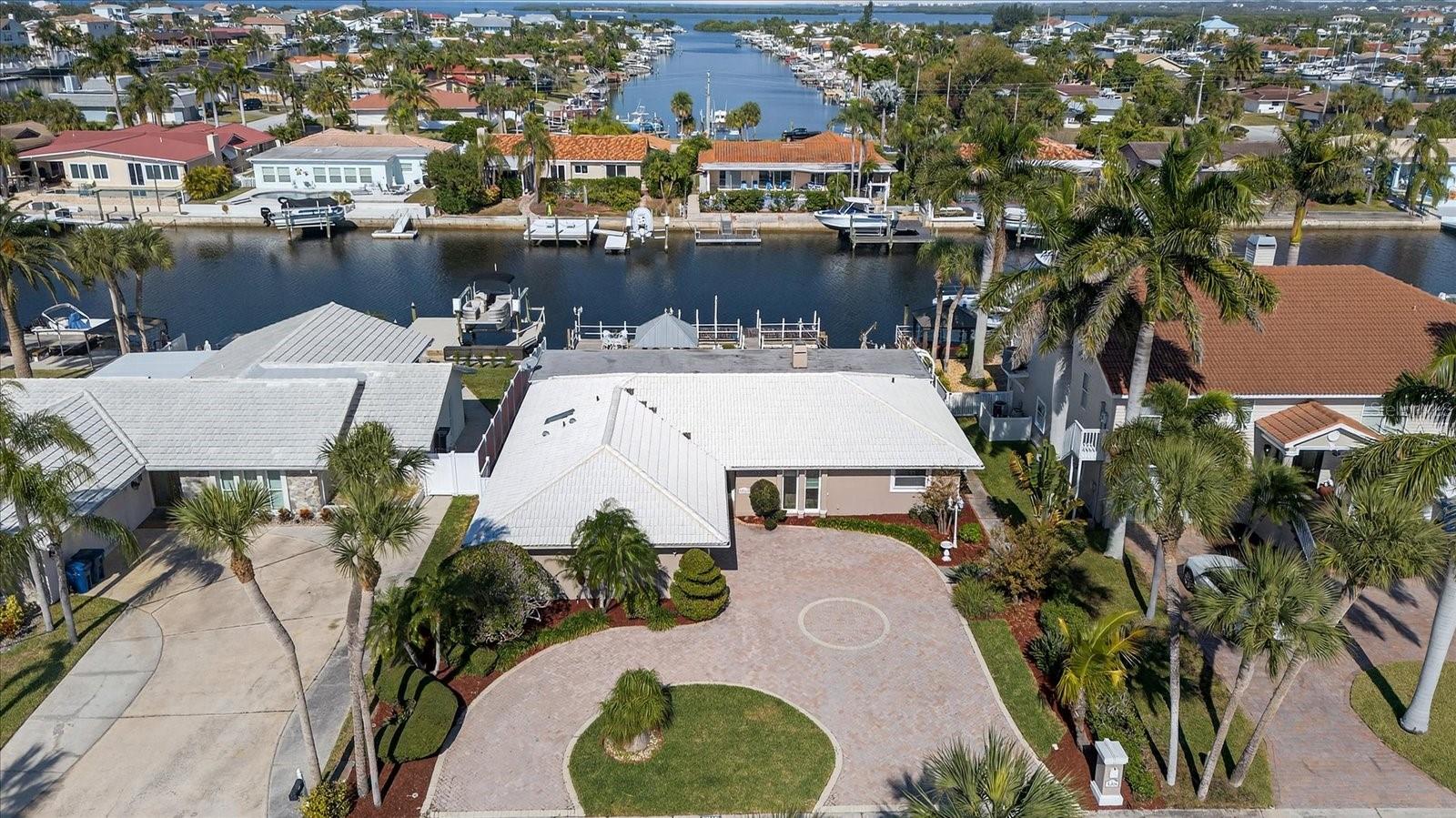 GULF HARBORS - Residential