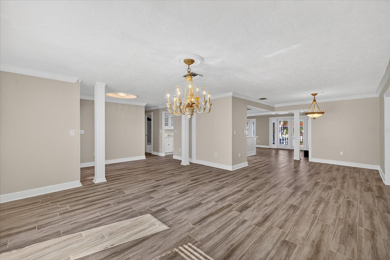 GULF HARBORS - Residential