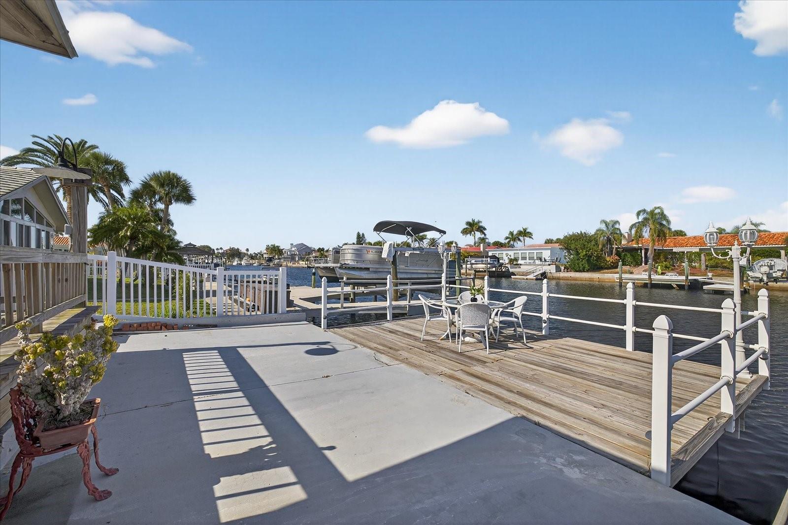 GULF HARBORS - Residential