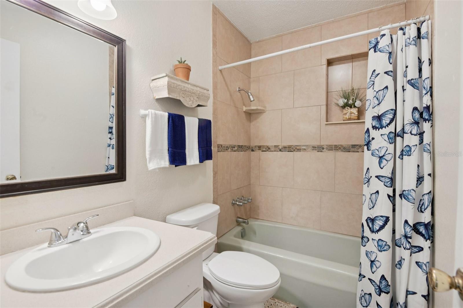 SPRING HILL UNIT 2 - Residential