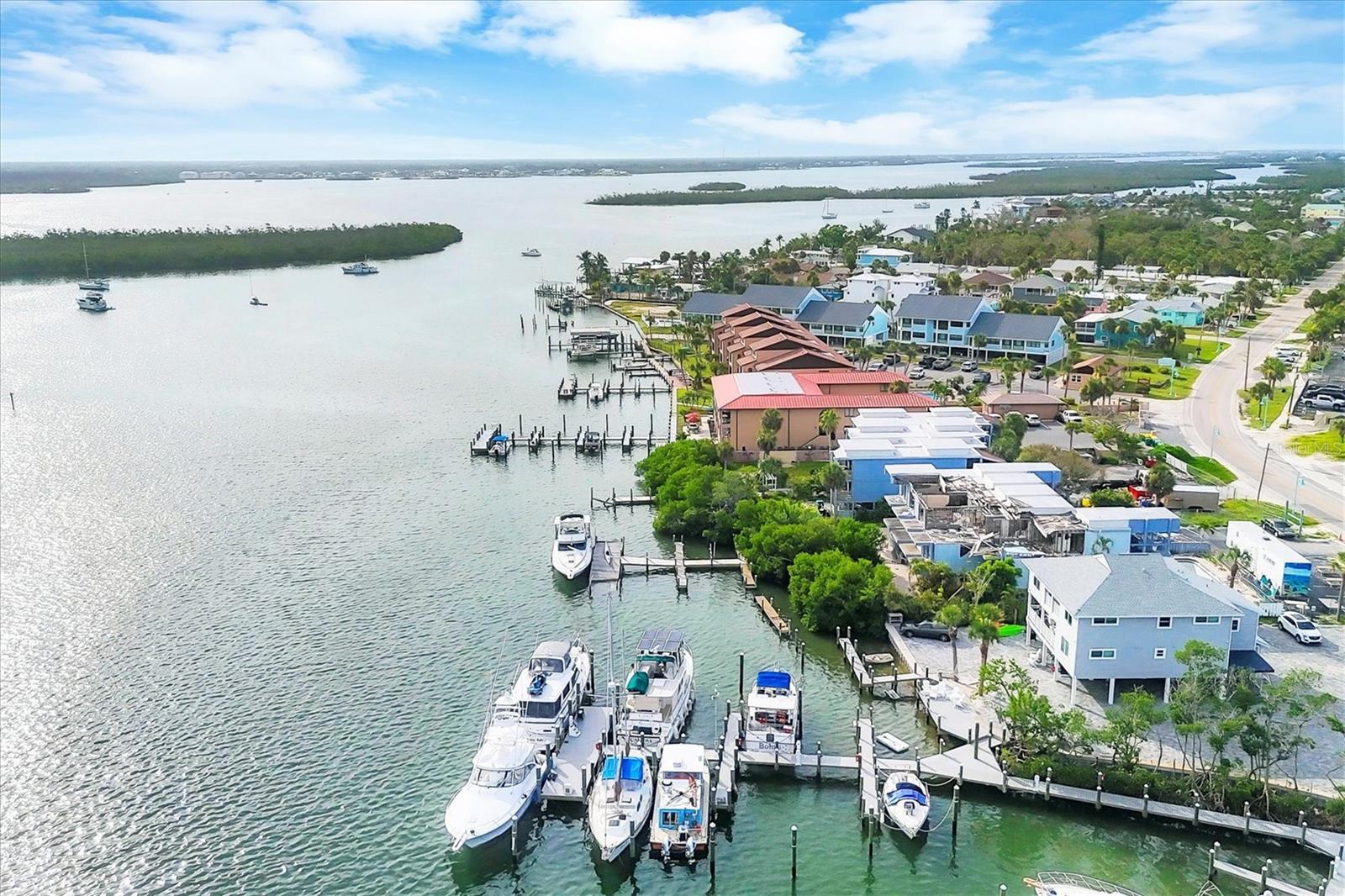 ENGLEWOOD BCH & YACHT CLUB TM - Commercial Sale