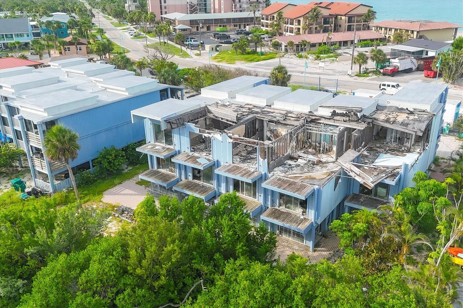 ENGLEWOOD BCH & YACHT CLUB TM - Commercial Sale