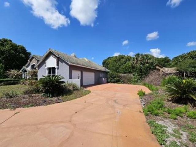 2128 LAKE CRESCENT COURT