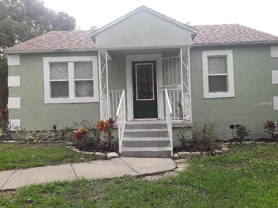 Photo of 522 W 13th Street, Lakeland, FL 33805 (MLS # TB8543860)