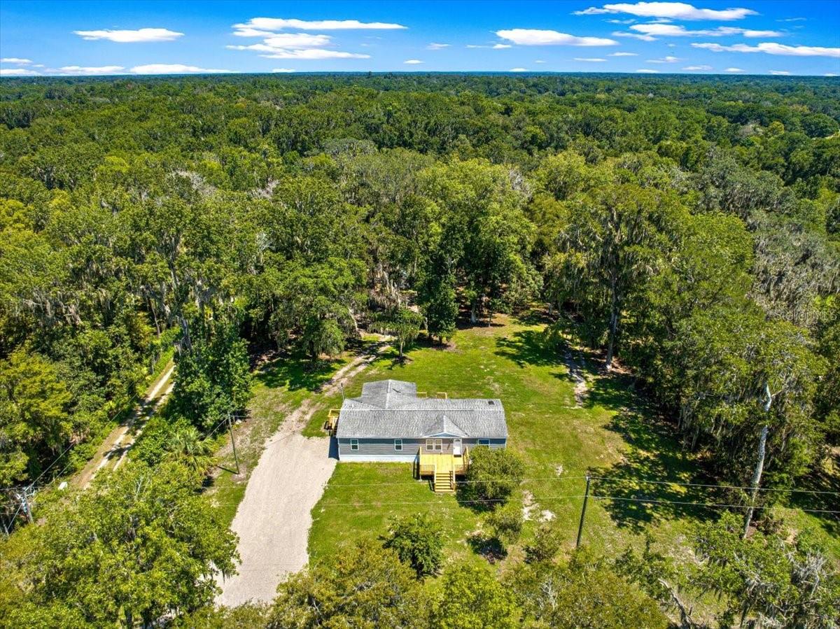 NEIGHBORHOOD 9400 - 17/22 & 17/23 W OF HWY 441 - Residential